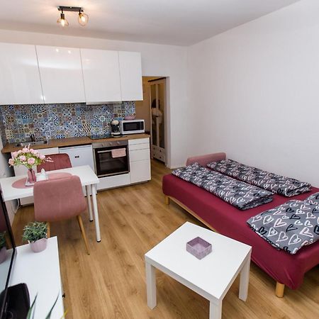 Apartment Near The Ondrej Nepela Winter Stadium Братислава Екстериор снимка